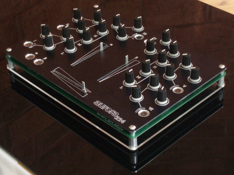 文件:Auroramixer-05.jpg